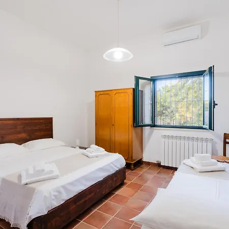 S Venardia Villa Gallipoli