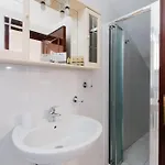 S Venardia