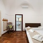 Villa S Venardia