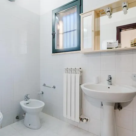 S Venardia Gallipolli