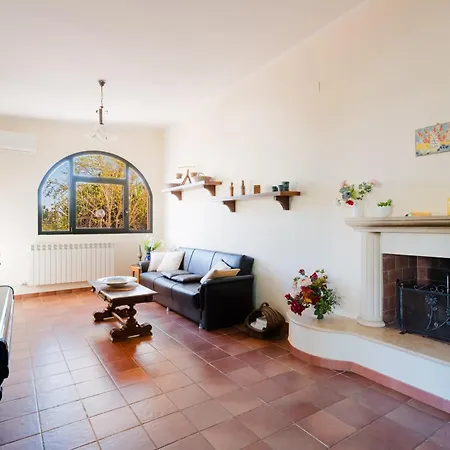 S Venardia Villa