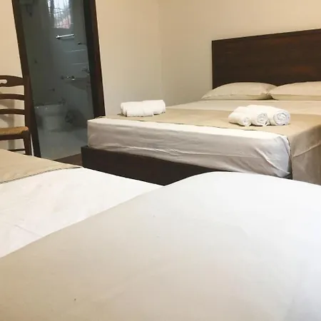S. Venardia Villa *