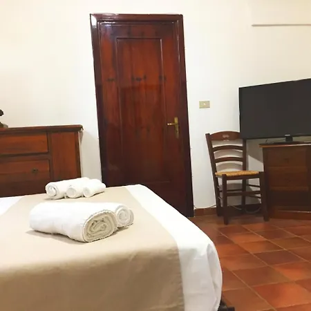 S. Venardia Villa