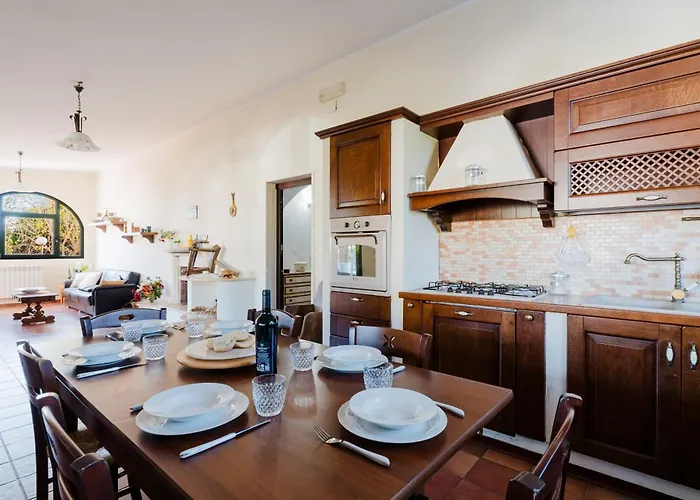 S Venardia Вилла Галлиполи